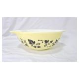 Vintage Pyrex Mixing Bowl