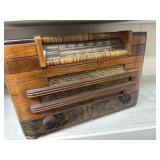 Vintage Motorola Radio 60xW3