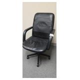 Black Rolling Desk Chair w/ Plastic Carpet Protect