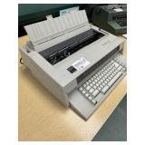 IBM CORRECTING SELECTRIC III TYPEWRITER