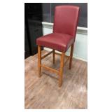 COUNTER HEIGHT BARSTOOL
