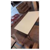 3 CLASSROOM ADJUSTABLE TABLES