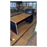 TEACHERS DESK