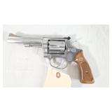 Smith & Wesson 651 22mrf Revolver