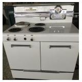 Frigidaire Vintage  antique stove pick up only