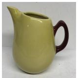 Hull Pitcher