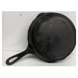 Victor 8 cast iron skillet 722 E