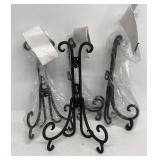 4 Metal easels