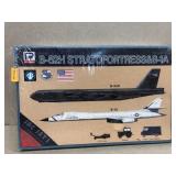 Boeing B 52H model kit