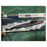 Russian SSGN Oscar class submarine 1/ 700 scale
