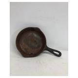 Cast iron skillet