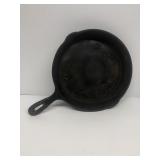 Cast iron skillet