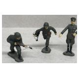 Marx toy plastic soliders