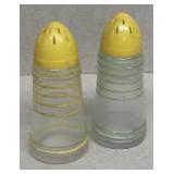 Mid century salt and pepper shakers