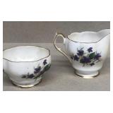 Bone china Queen Anne sugar and creamer
