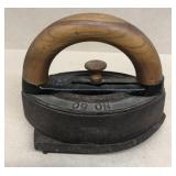 Sad iron With holder