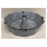 Granite ware cake mold