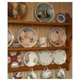 Oak Plate And Cup Rack With Cups/Saucers And