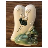 Wall vase green bow