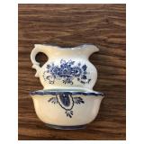 Wall vase Pitcher and bowl