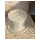 Milk glass top hat