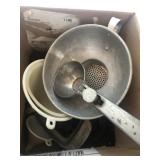 Funnel  sifter ice cream scoop