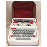 Child typewriter vintage does work