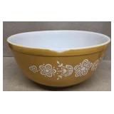 Pyrex bowl number 19
