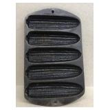Cast-iron corn muffin pan