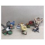 Bird figures