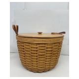 Longaberger basket with lid very large 1995 (PICKU