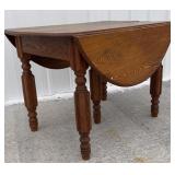 ASH Antique table, drop-leaf