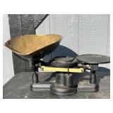 Howe Cast-Iron Countertop Scales