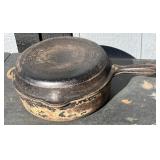 Wagner Cast Iron 1402 Double Hinged Skillets