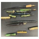 Fountain pins vintage (2) w/ 14K gold nibs