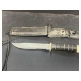 BUDK Rambo style hunting knife