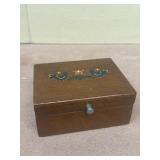 Jewelry box