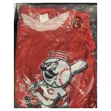 Cincinnati Reds extra large brand new silk shirt