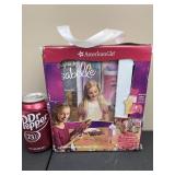 American Girl Isabelles Fashion Set-Rough Box