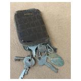Alligator key purse with Keys with Chicago,