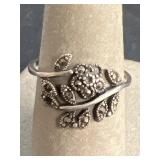 Sterling silver ring size 7