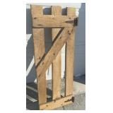 Z barn gate 42' x 17'