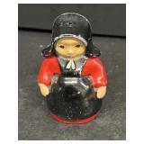 Amish girl, salt shaker