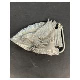 Arrow head belt buckle