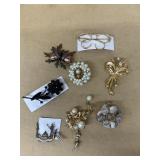 Pearl brooches, black glass brooch, Spain brooch