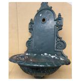Cast aluminum water fountain