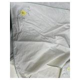 Hand and stitch vintage table linens