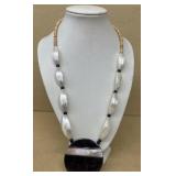 Costume jewelry necklace