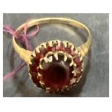 10 kt gold ring-cash only at pickup unless shippin