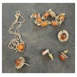 Bracelet necklace and earrings